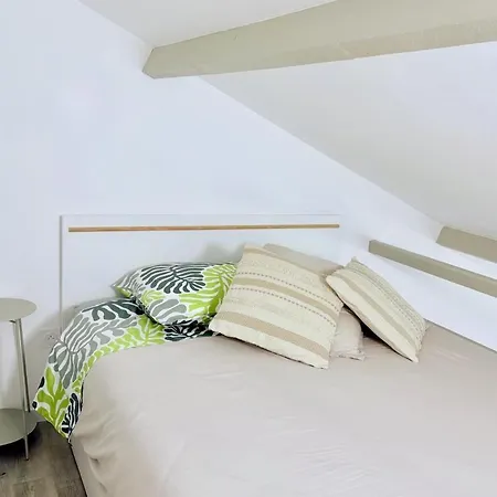 Joli Et Lumineux En Champagne Appartement